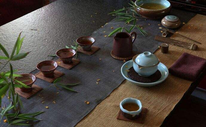 Tea-drinking Customs