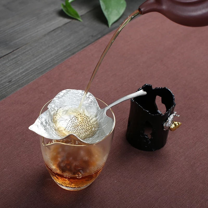 Leaf Tin Tea Strainer With Holder