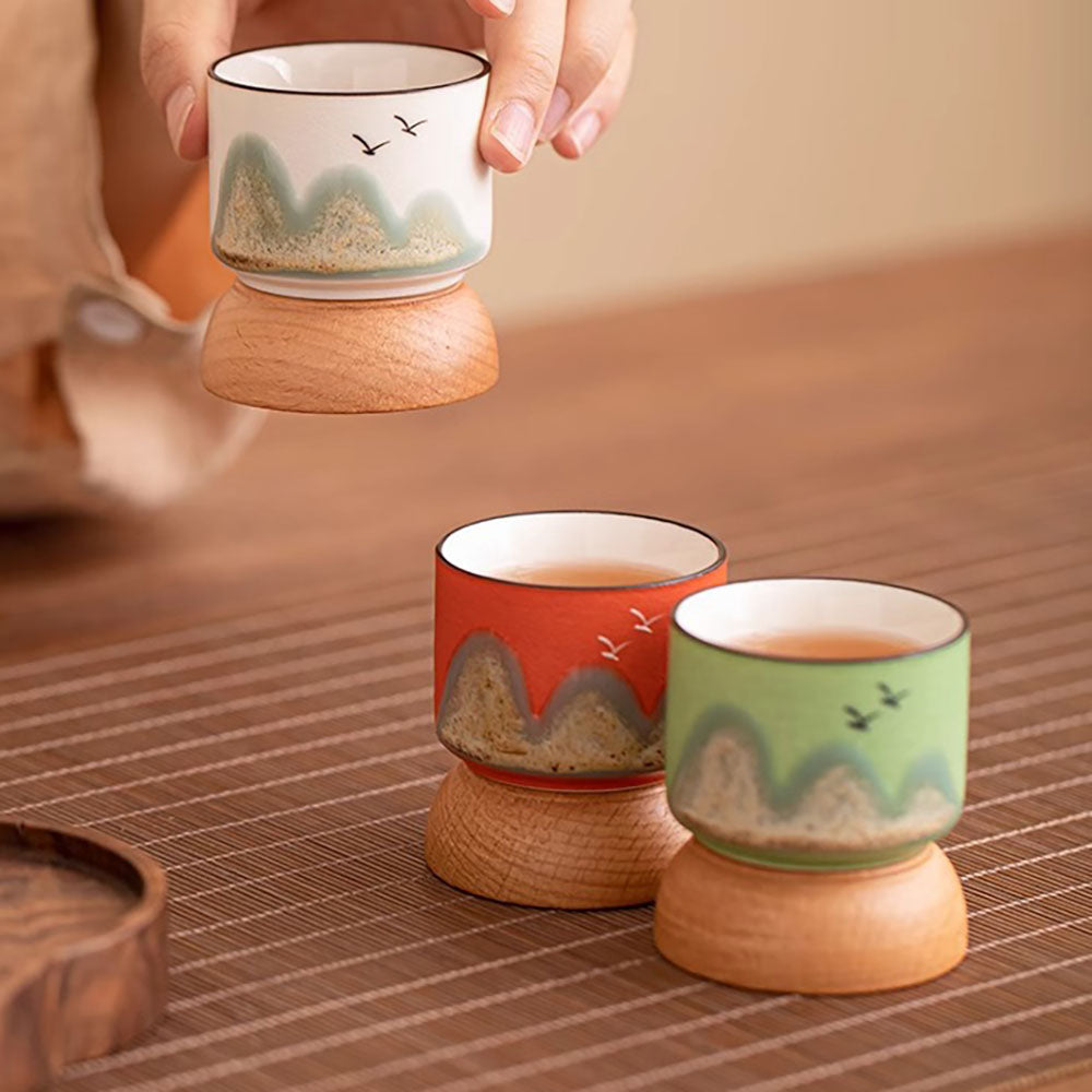 Distant Mountains Gongfu Tea Cup Set With Wooden Base