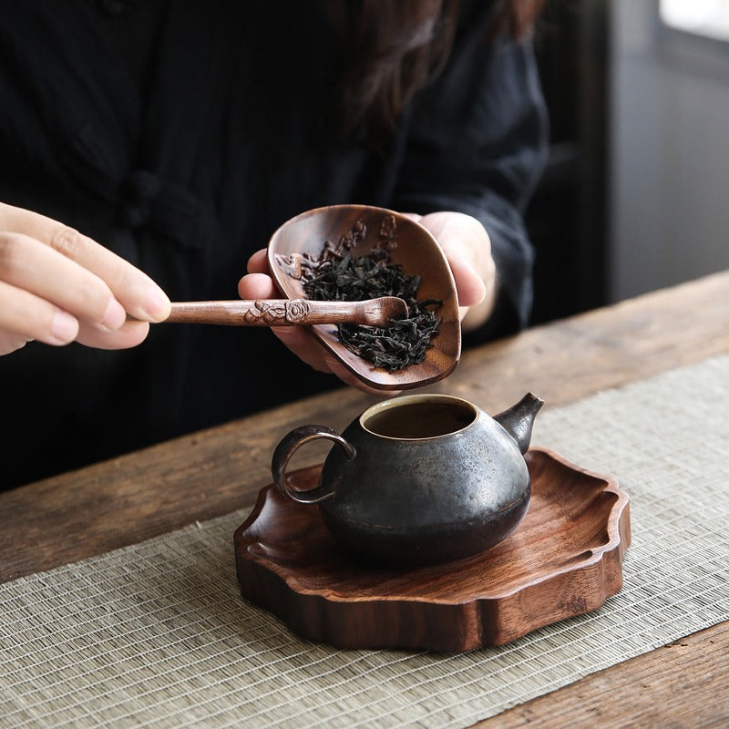 Walnut Wood Cha He With Tea Needle