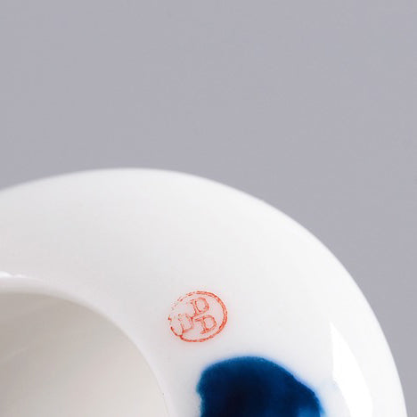 Hand-painted Lotus Porcelain Cha He