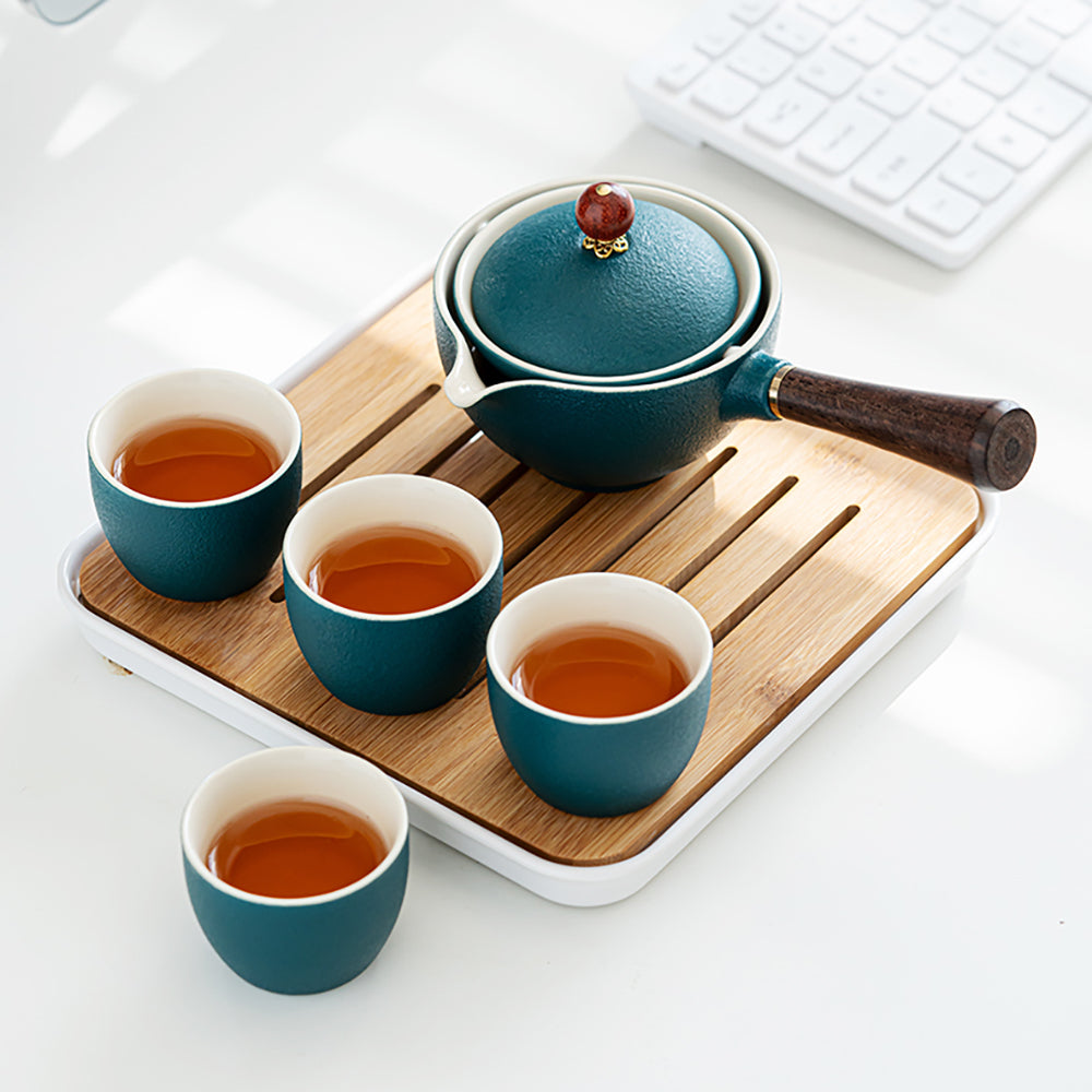 Green Automatic Filtering Travel Tea Set