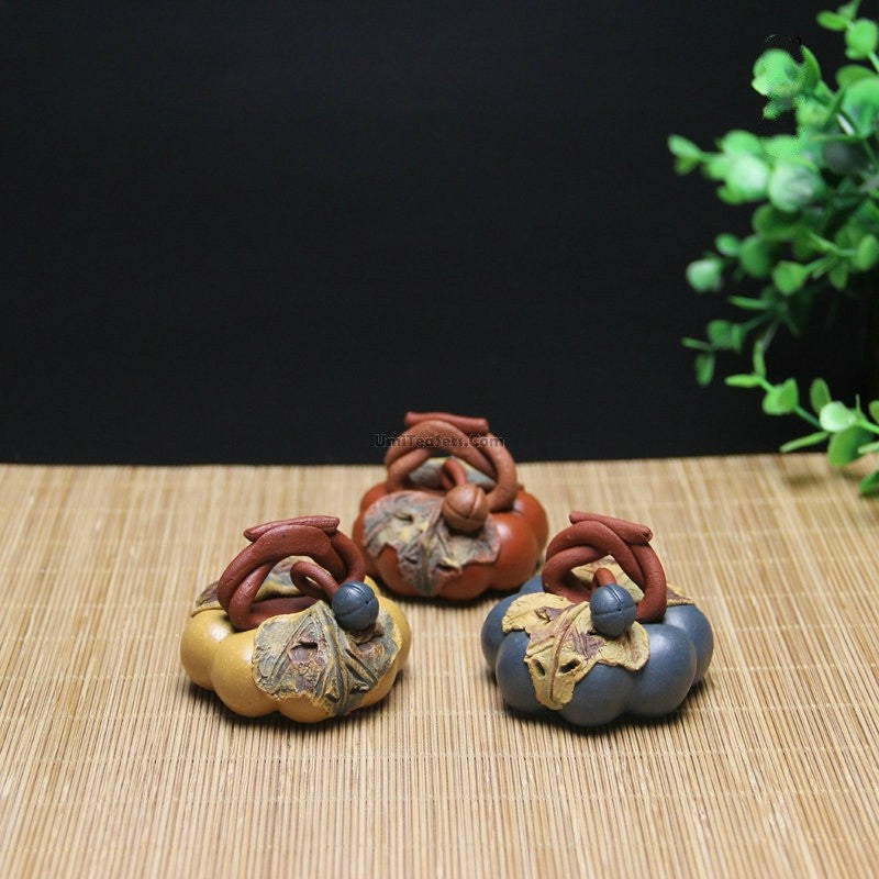 Hand-crafted Pumpkin Purple Clay Tea Pet
