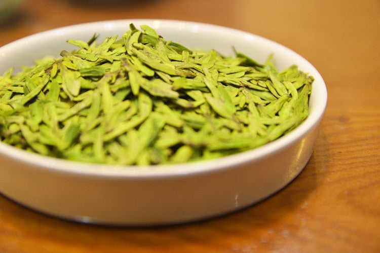 The Normal Way to Brew Green Tea (Taking Xihu Dragon Well Tea as an Example)
