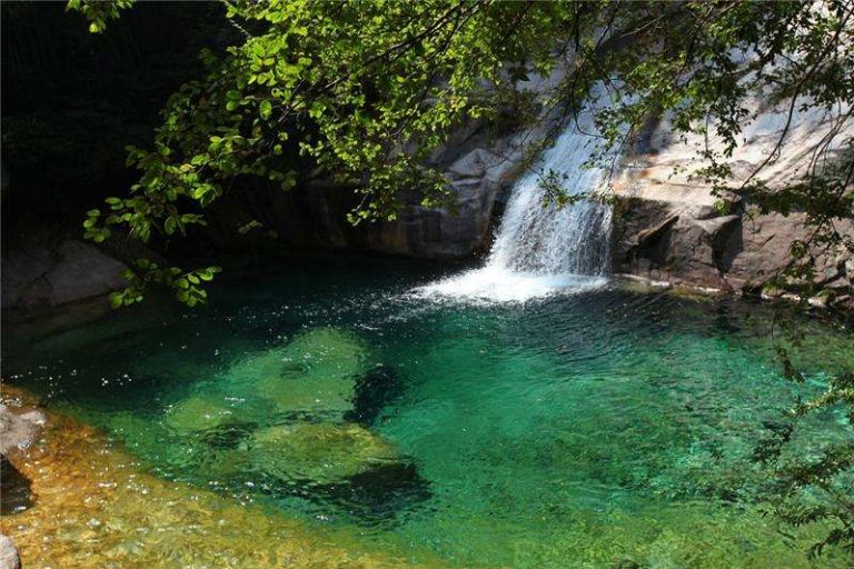 Mineral Spring in Mt. Laoshan