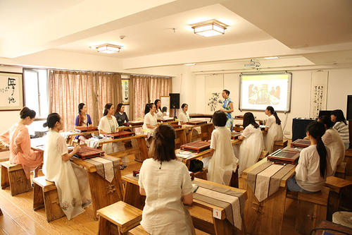 The Yunnan Tea Ceremony