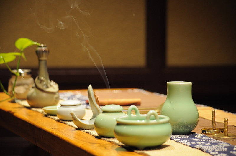 Taoism - The Consanguineous Spirit of the Chinese Tea Ceremony