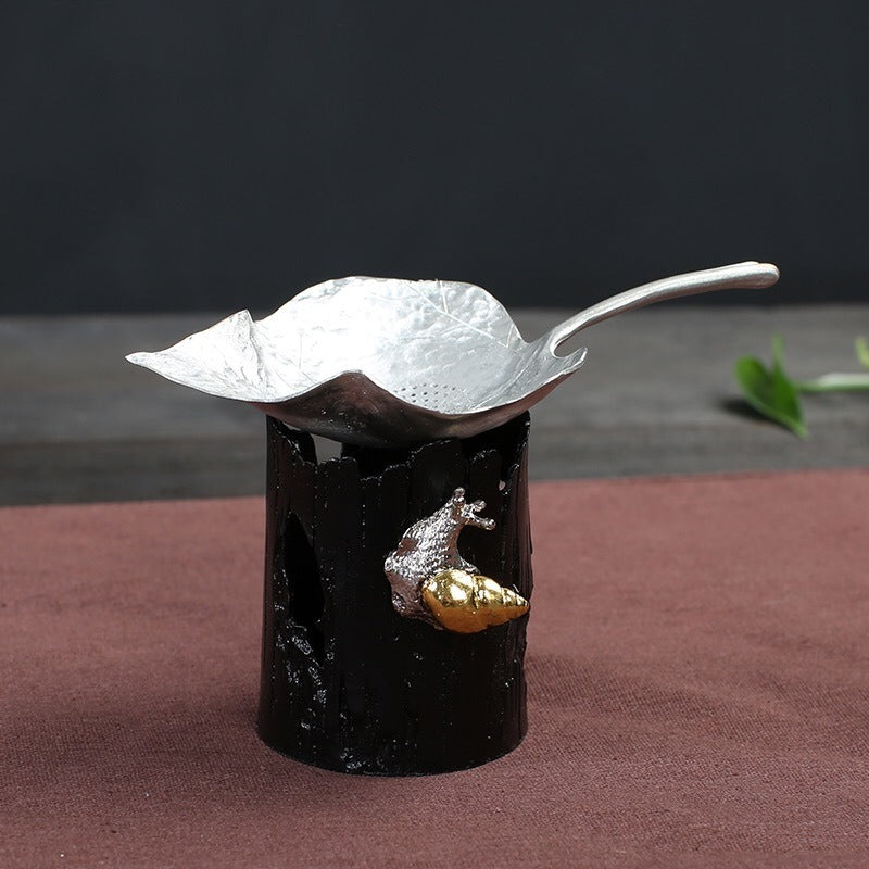 Leaf Tin Tea Strainer With Holder