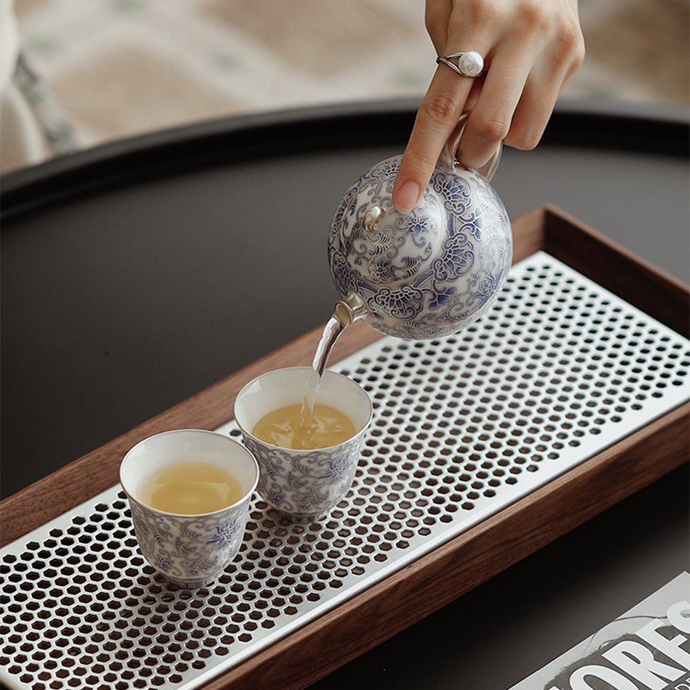 Chinese Silver-Gilt Blue And White Porcelain Teapot – Umi Tea Sets