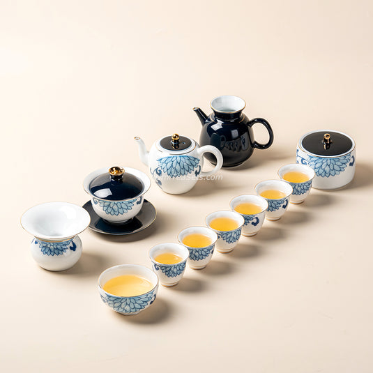 Blue And White Porcelain Chrysanthemum Tea Set – Umi Tea Sets