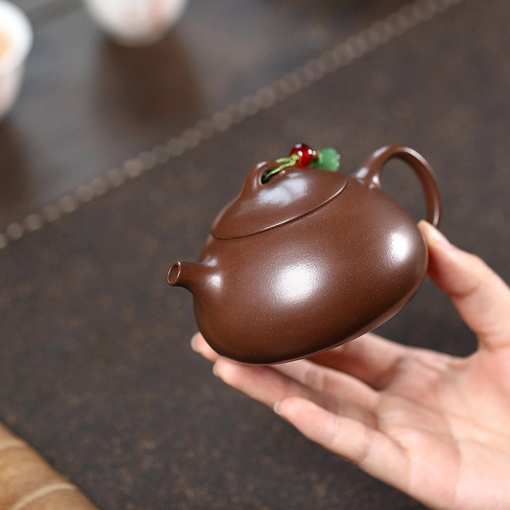 Yixing Purple Clay Qin Quan Teapot
