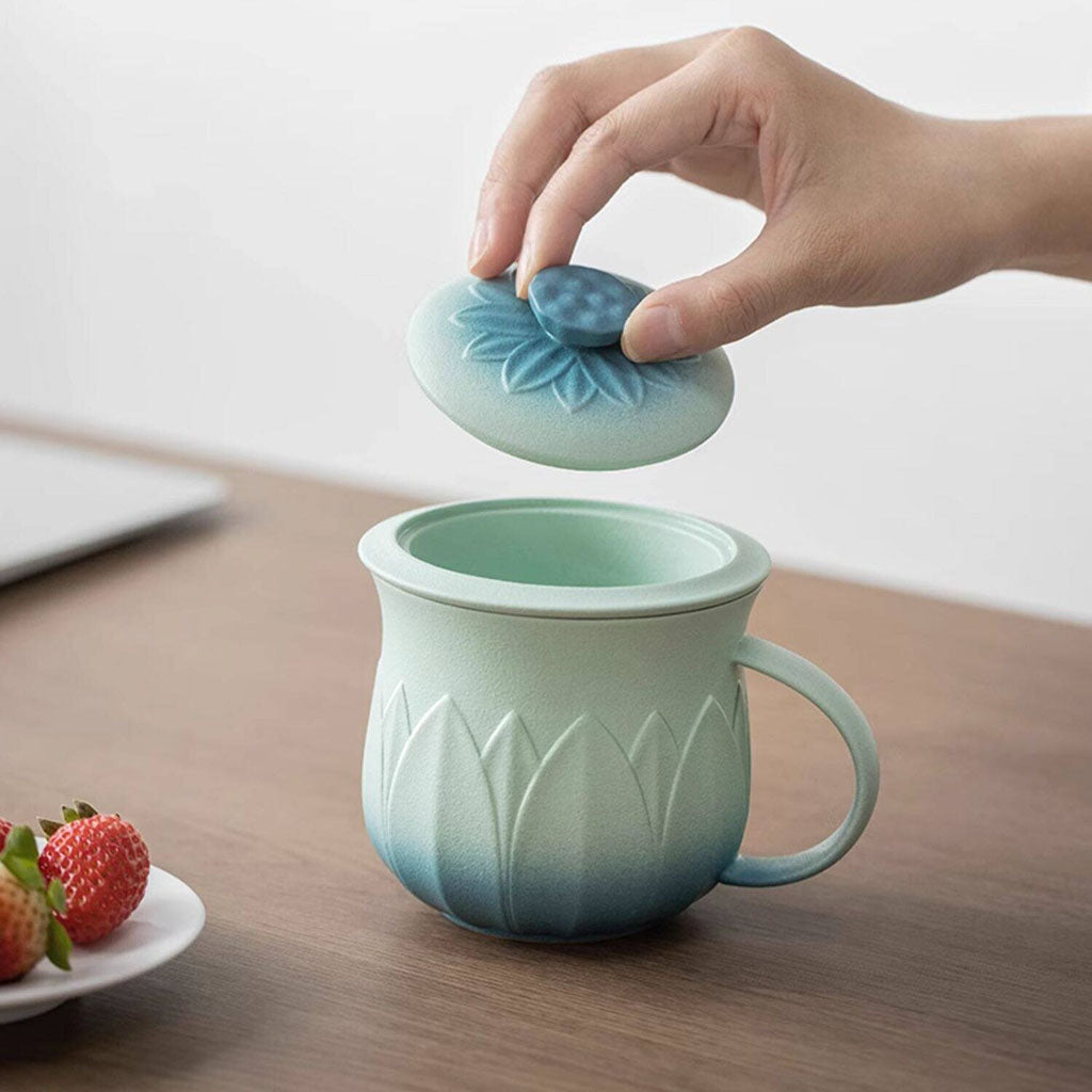 Gradient Lotus Ceramic Tea Cup With Infuser
