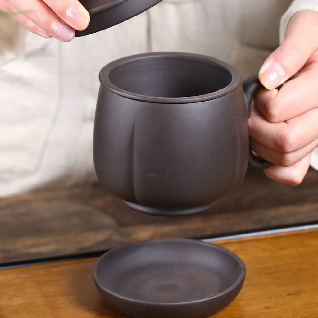 Yixing Black Clay Tea Cup With Infuser