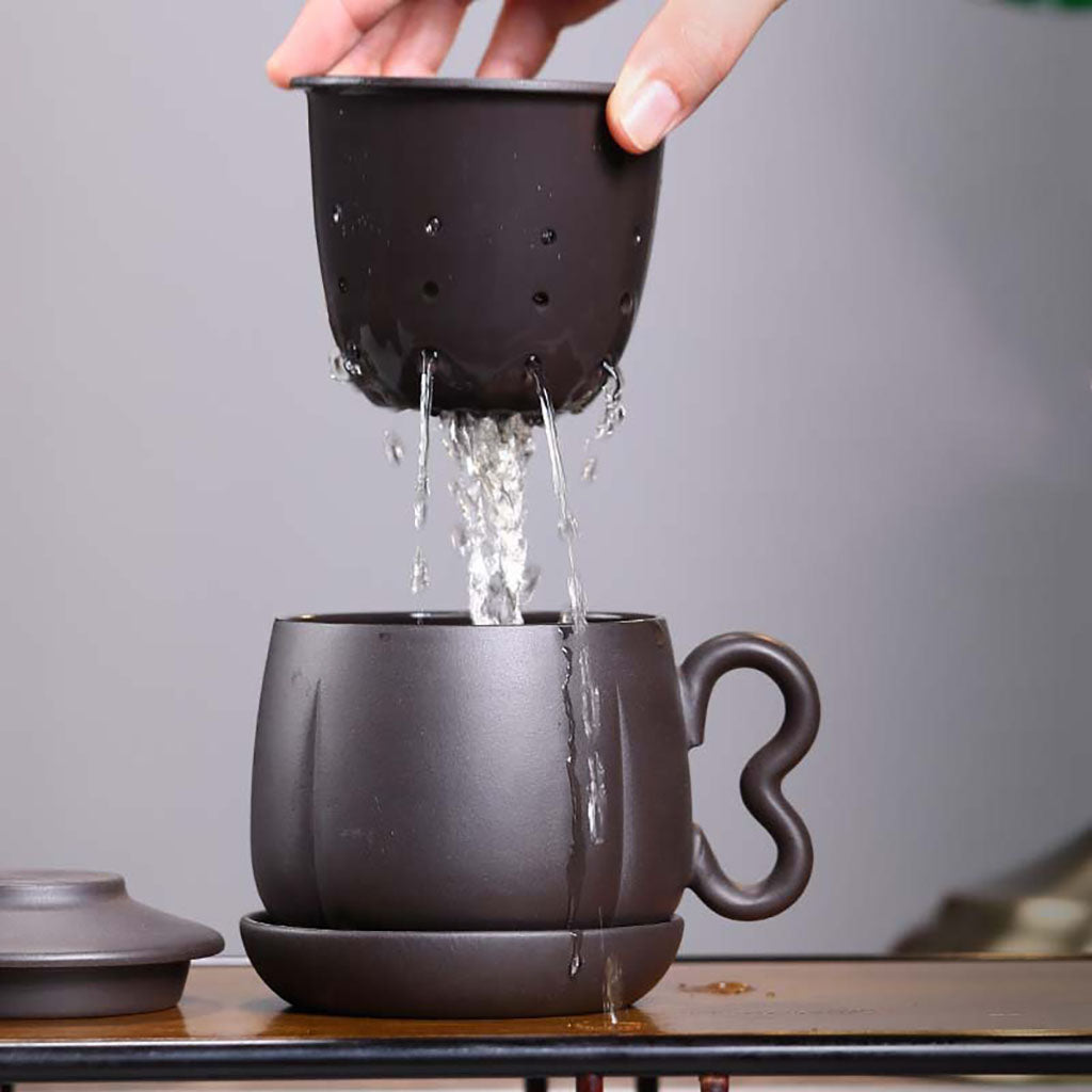 Yixing Black Clay Tea Cup With Infuser