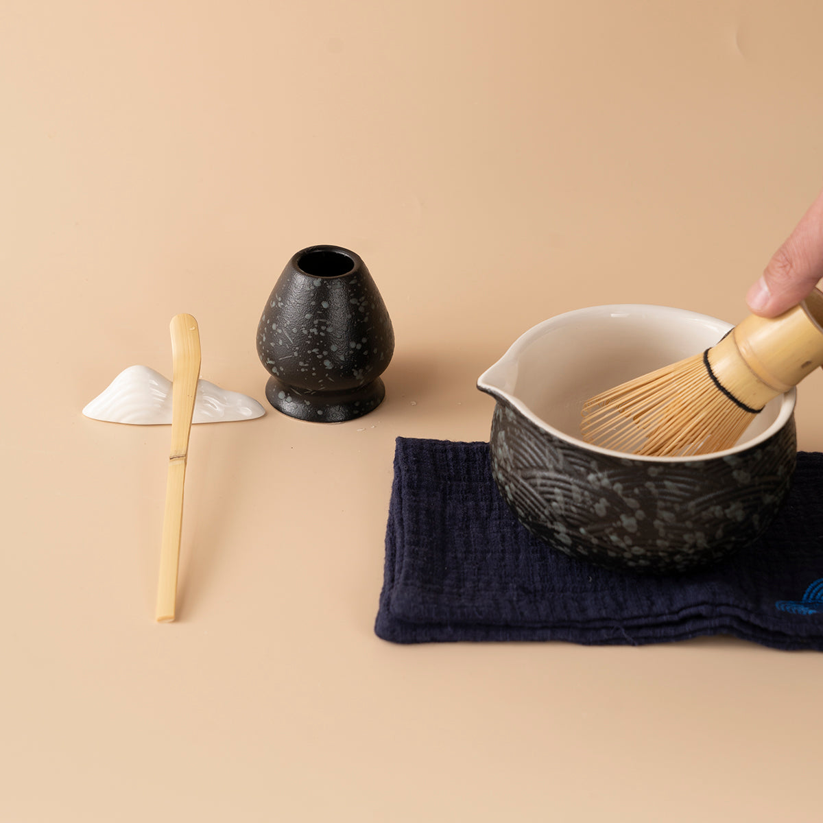 Japanese Zen Black Wave Matcha Tea Set