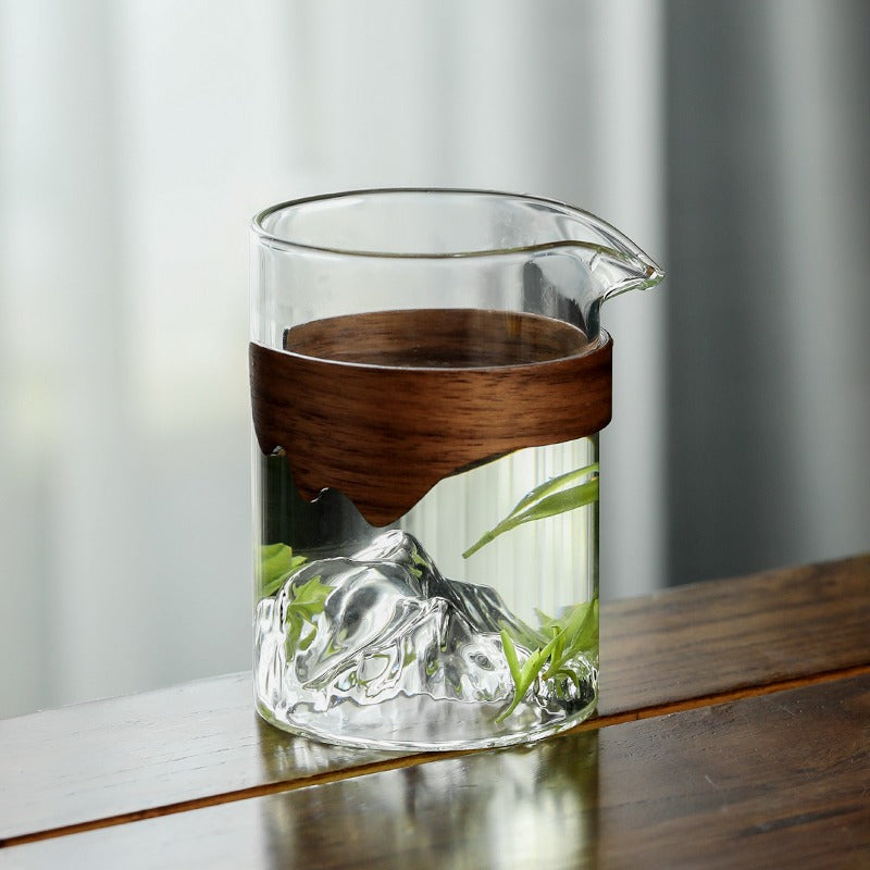 Mountain Glass Fair Cup With Bamboo Handle