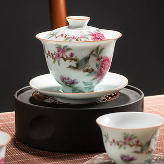 Gaiwan en verre avec design lotus élégant Gaiwan en verre avec design lotus élégant