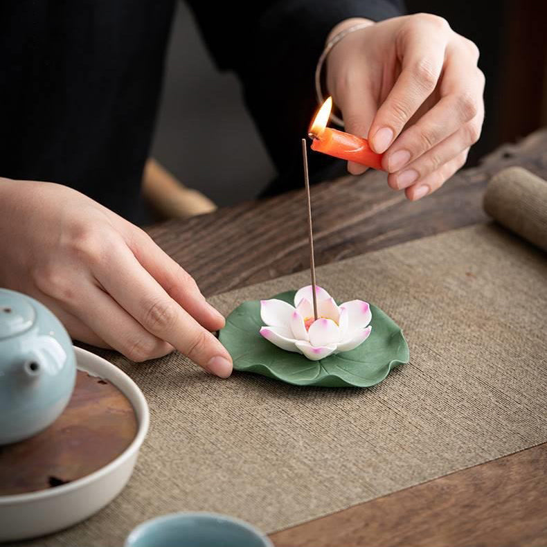 Geyao Tea Set With Lotus Incense Holder