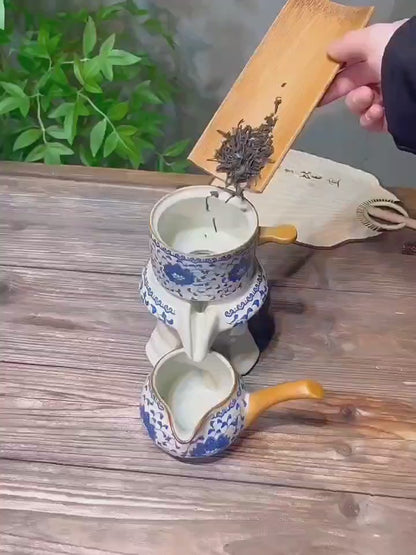 Blue And White Porcelain Automatic Tea Set