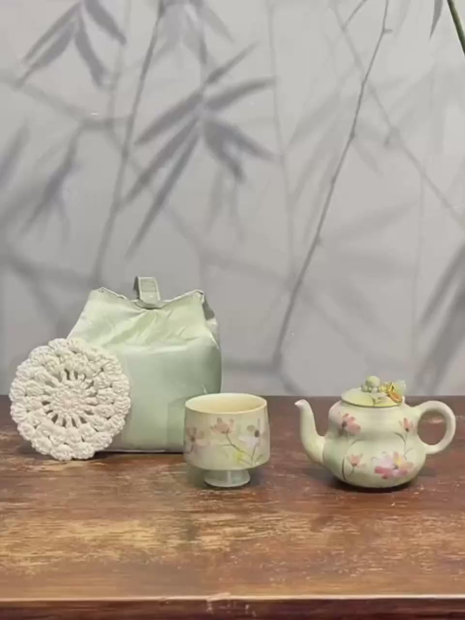 Green Ceramic Gesang Flower Travel Tea Set