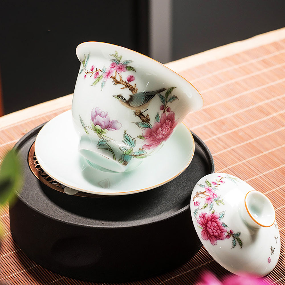 Hand-painted Flowers And Birds Gaiwan