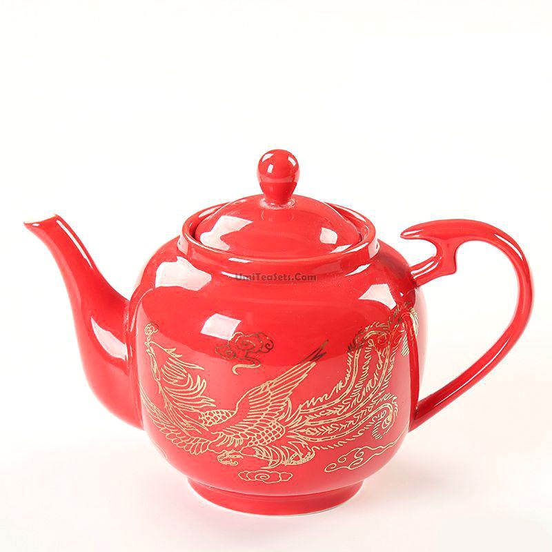 Chinese Wedding Teapot With Four Gaiwan