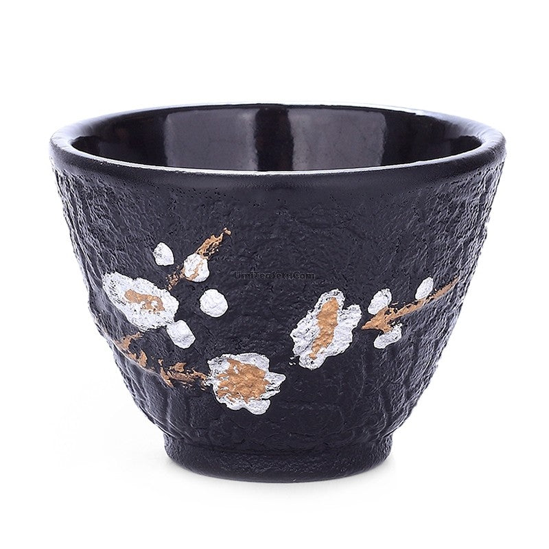 Black Leaf Japanese Cast Iron Teacup Coaster – Sturdy, Heat-Retaining & Timeless